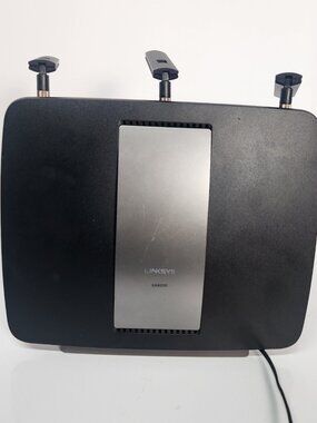 Linksys EA9200 Tri-Band AC3200 Gigabit Smart WiFi Router Modem